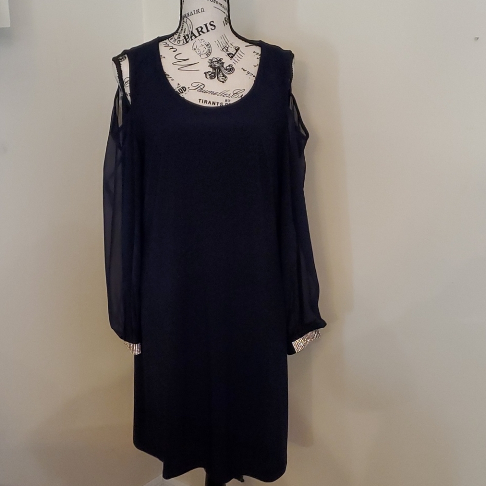 Nwt MSK NAVY COLD SHOULDER DRESS